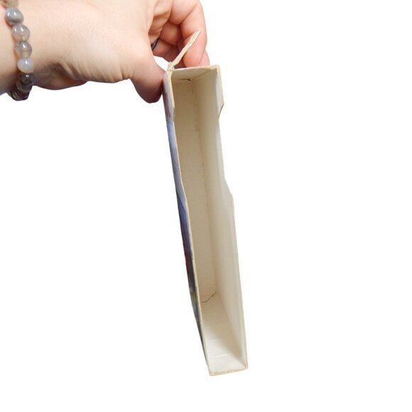 FAVORITE CARTOON CLASSICS including Little Lulu VHS in generic paper case - Picture 4 of 4